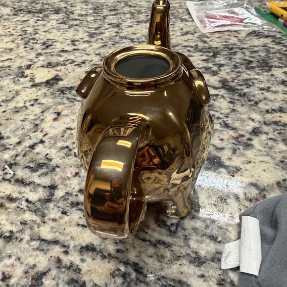 Gold Elephant Teapot - Picture 15 of 15
